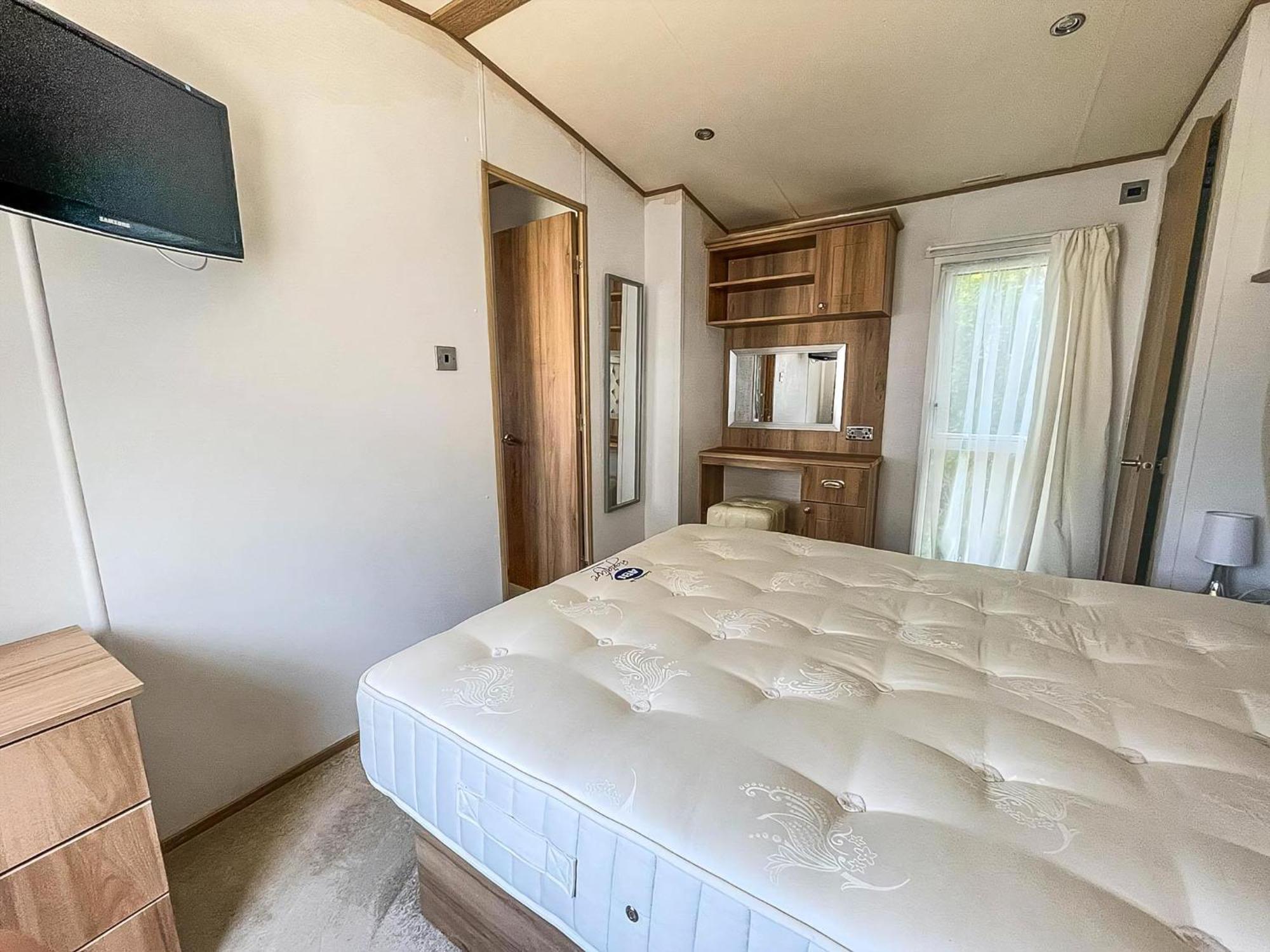 Beautiful Caravan With Decking At Carlton Meres Holiday Park, Suffolk Ref 60022M 삭스먼덤 외부 사진